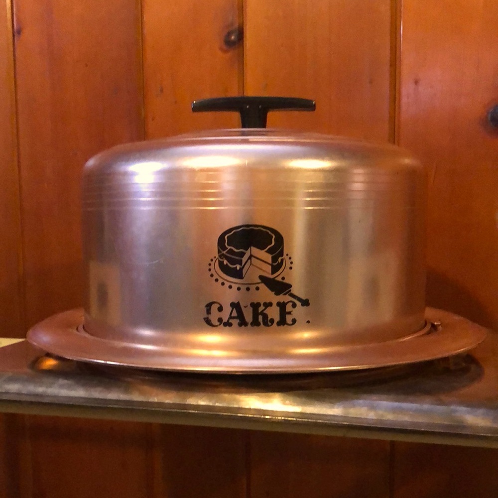 Rose Gold Cake Carrier